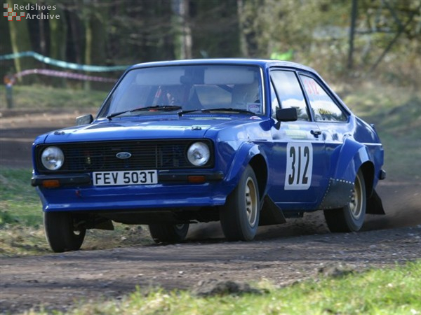 Ian Jones / Craig Wilkinson - Ford Escort RS1800