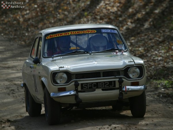 John Hardy / Collin Mason - Ford Escort