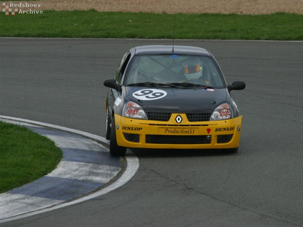 Martin Rogers / Matt Potter / Will Paul - Renault Clio