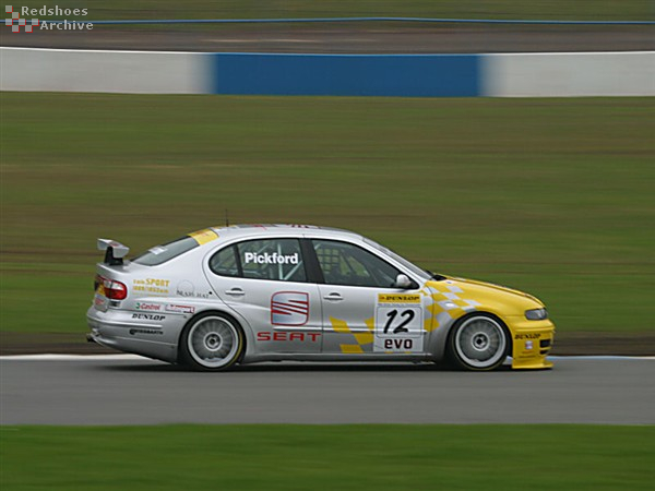 SEAT Toledo Cupra
