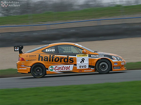 Team Halfords Honda Integra R