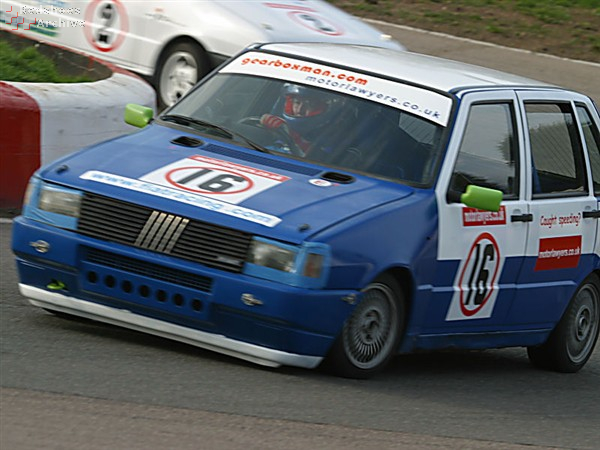 Andrew Barrett - Fiat Uno