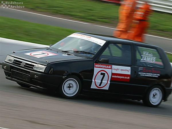 Chris James - Fiat Uno