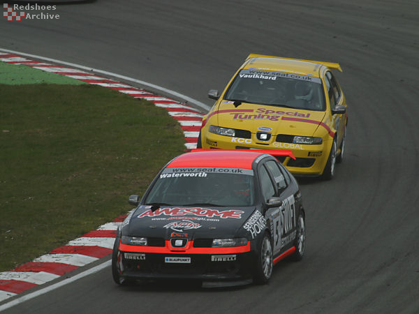Neil Waterworth / Harry Vaulkhard