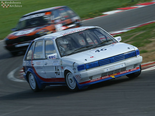 Andy Firth - MG Maestro