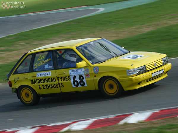 Lee Sullivan - MG Maestro