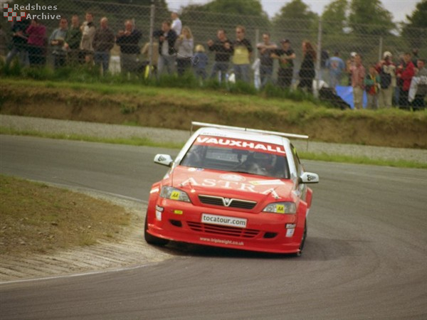 Yvan Muller - Vauxhall Astra