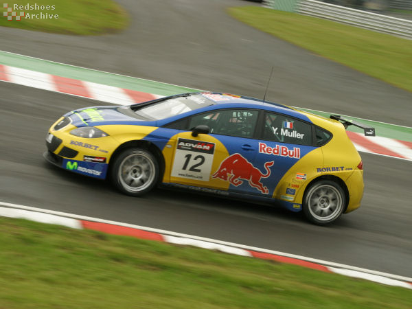 Yvan Muller - SEAT Sport France