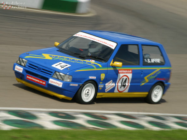 Simon McFie - Fiat Uno