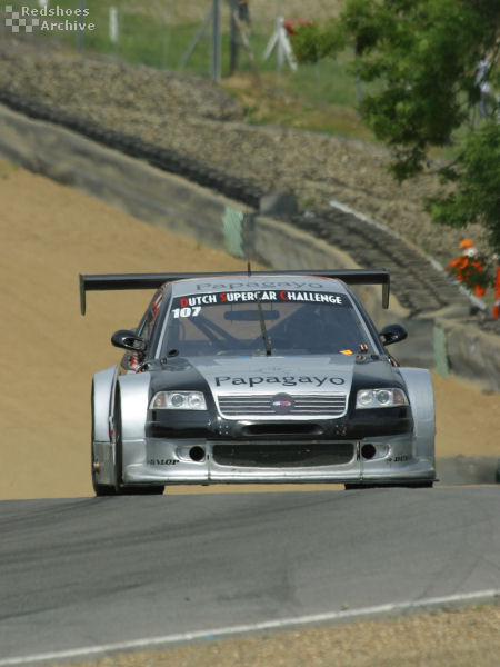 Meidert van Buuren - Passat V8 Star