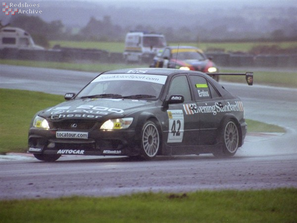 Thomas Erdos - Lexus IS200