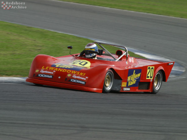 Gary Fletcher - Tiga SC80