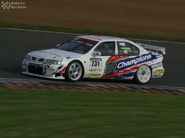 Nissan Primera