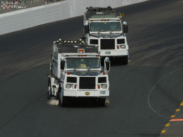 Sweeping into turn one