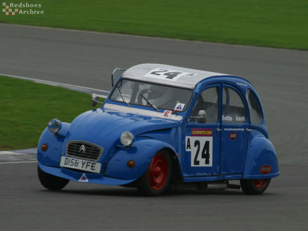 Citroen 2CV6