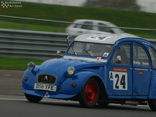 Citroen 2CV6