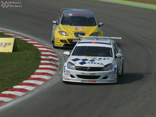 Erkut Kizilirmak - Vauxhall Astra Sport Hatch