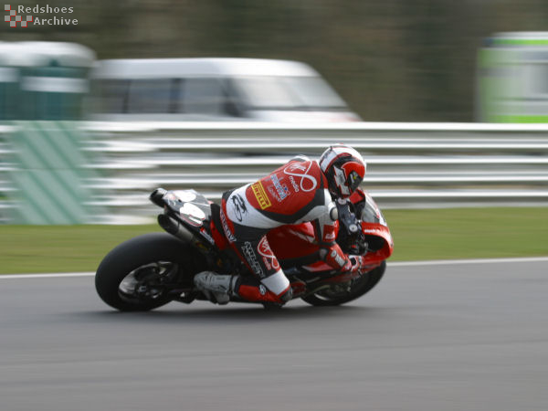 Tommy Hill - Virgin Media Optima Loans Yamaha