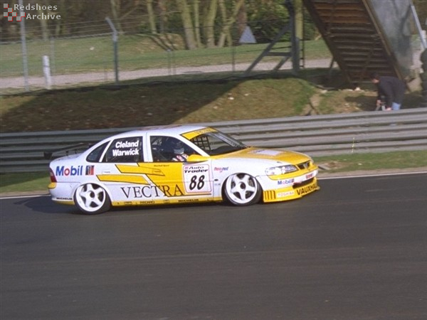 Vauxhall Sport - Vauxhall Vectra