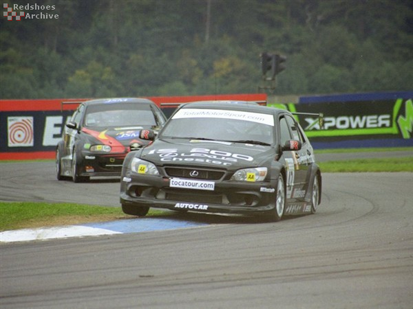 Thomas Erdos - Lexus IS200