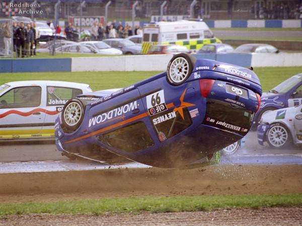 Nick Keynes gets airbourne