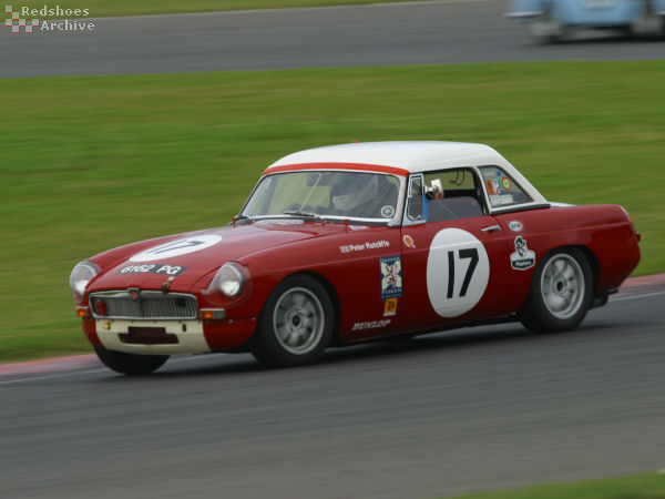 Peter Fangio Ratcliffe - MGB