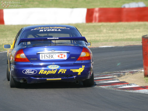 Bernard Hogarth - Ford Mondeo
