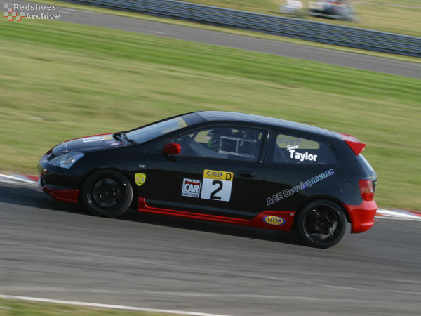 Simon Taylor - Honda Civic Type-R