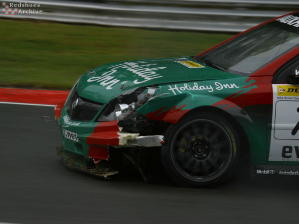 Tom Chilton - Vauxhall Vectra