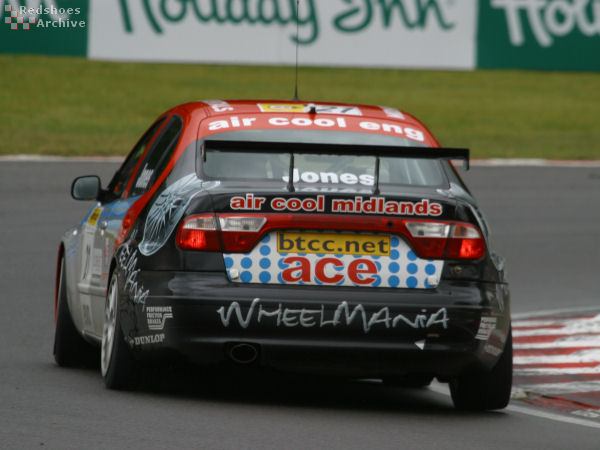 Adam Jones - SEAT Toledo
