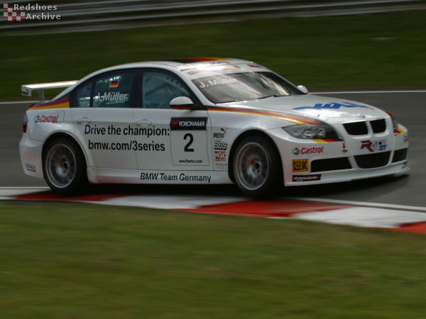 Jorg Muller - BMW 320si