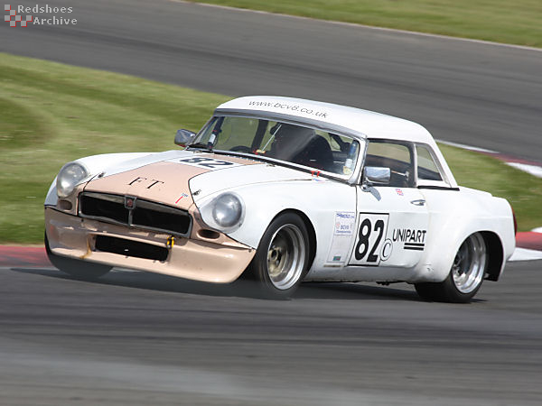 Andrew Riley - MGB V8