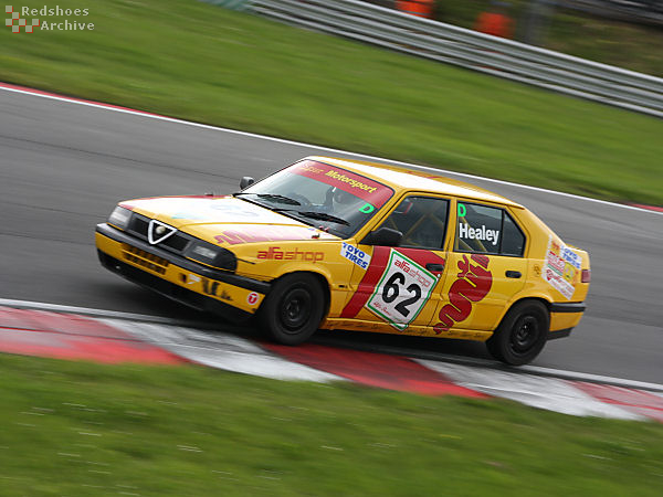 Chris Healey - Alfa Romeo 33 16v