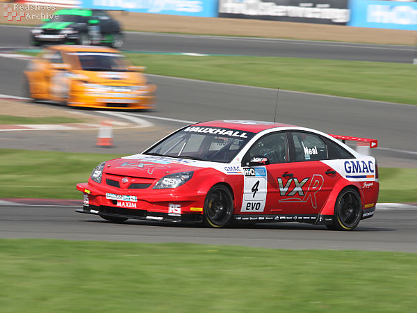 Matt Neal - Vauxhall Vectra