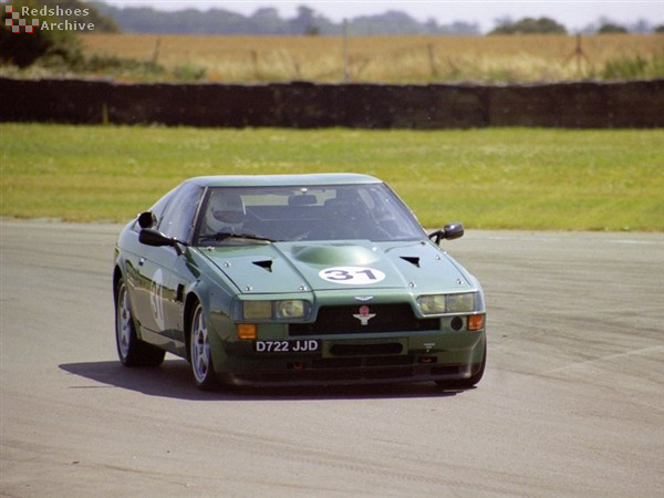 Aston Martin V8 Zagato