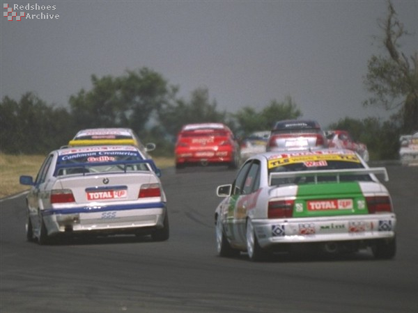 Independents Gaille and Wall bring up the rear