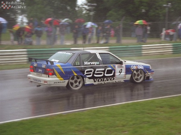 Tim Harvey - Volvo 850