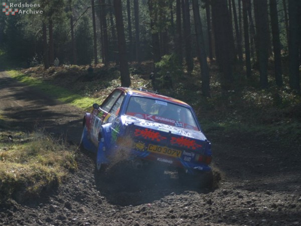 Craig Dykes / Donna Harper - Ford Escort Mk11