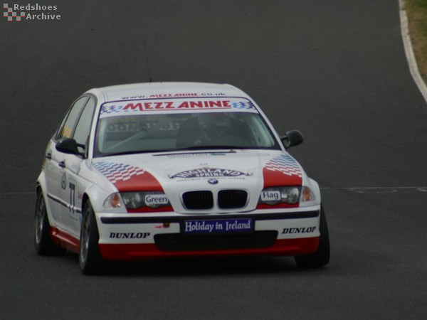 Michael Bentwood - BMW 320
