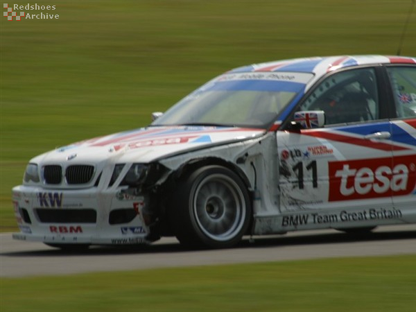 Andy Priaulx - BMW Team GB BMW 320i