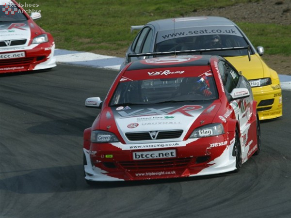 Yvan Muller - Vauxhall Astra