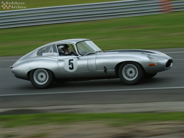 Andy Earl - Jaguar E Type