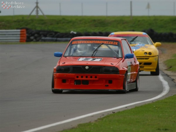 Bob Godbold - Alfa Romeo 33 1.7 16v