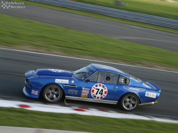 Aston Martin V8